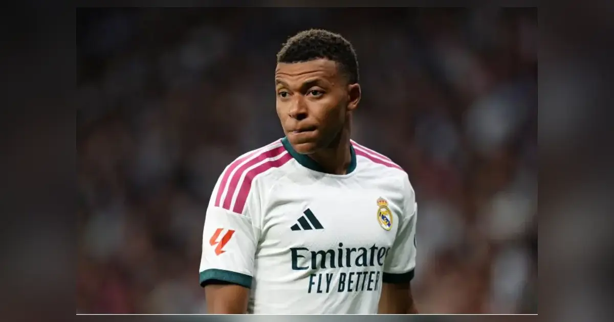 إذا خسر ريال مدريد مباراة أخرى في الدوري الإسباني.. هل يضيع اللقب ويرحل مورينيو؟